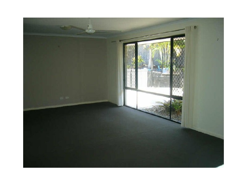 11 Sunstone Court, Yaroomba QLD 4573