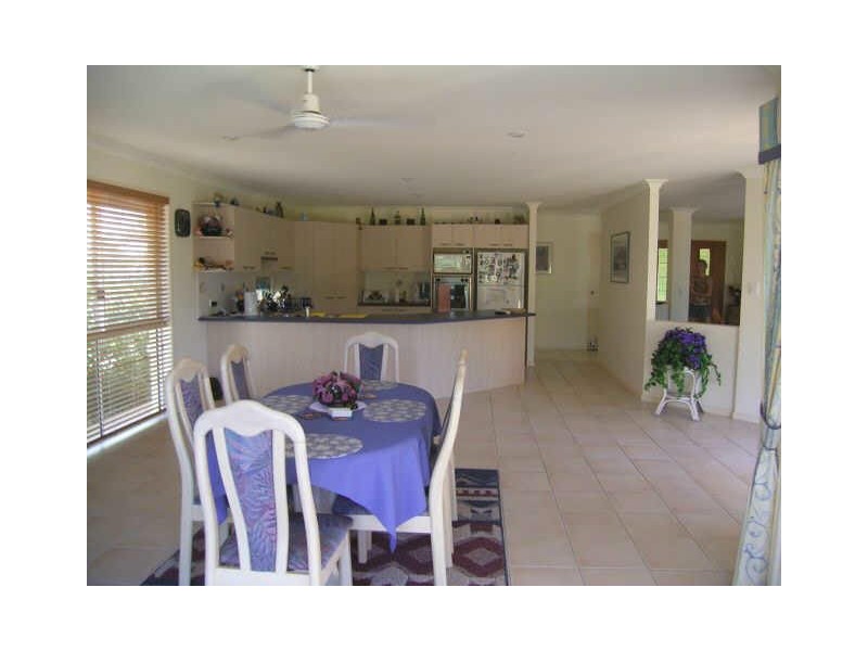 17 Fantail Place, Twin Waters QLD 4564