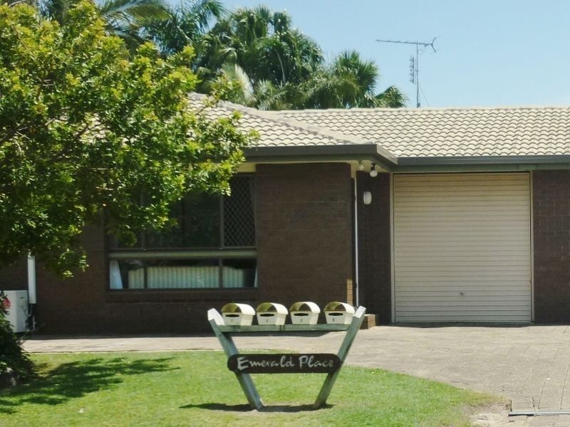 1/11 Carrothool Place, Mooloolaba QLD 4557