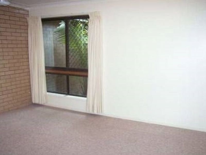 1/11 Carrothool Place, Mooloolaba QLD 4557