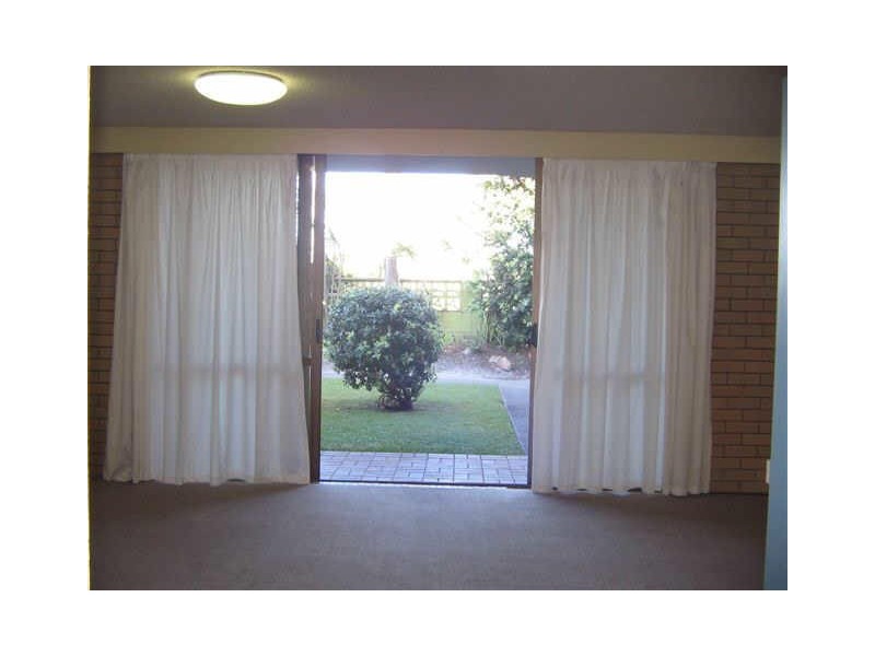 1/15 Elizabeth St, Coolum Beach QLD 4573