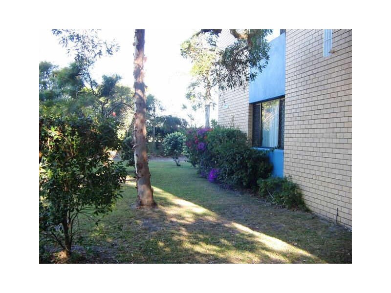 1/15 Elizabeth St, Coolum Beach QLD 4573