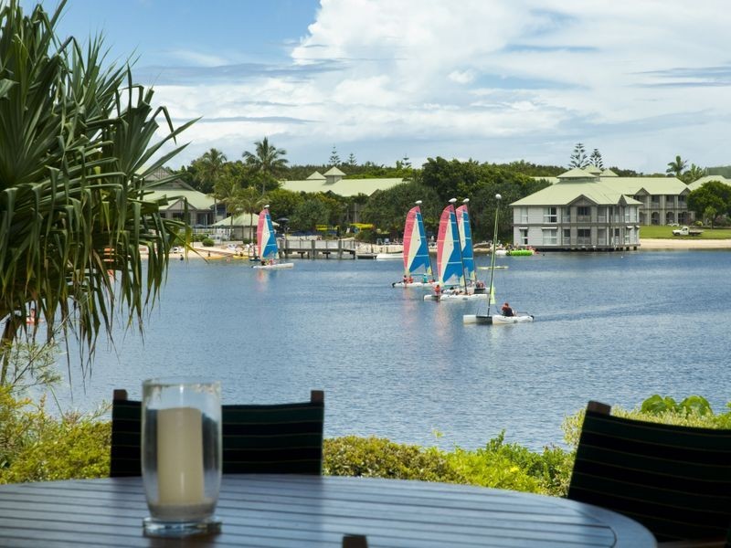 71/80 North Shore Road, Twin Waters QLD 4564