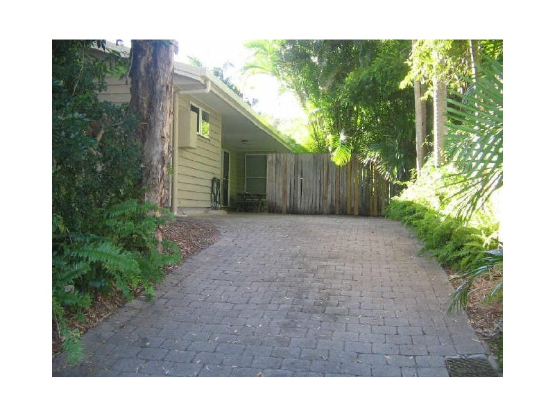 17 Sunset Drive, Noosa Heads QLD 4567