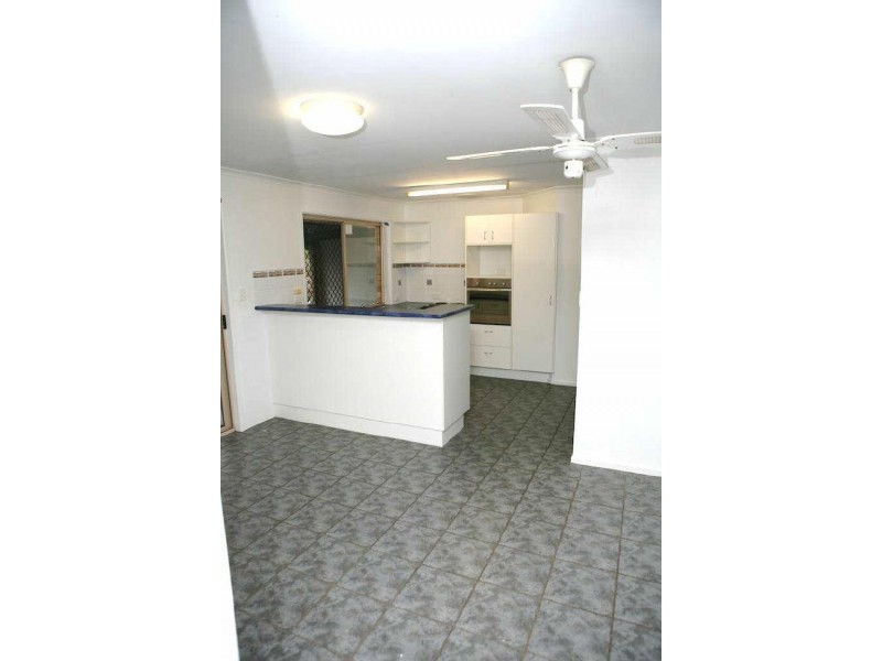 10 David St, Pacific Paradise QLD 4564