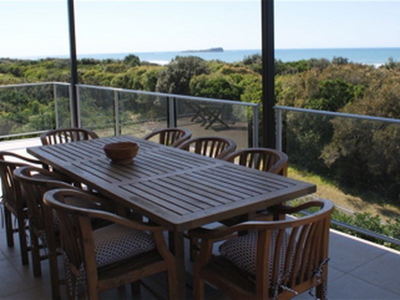 12/80 North Shore Road, Twin Waters QLD 4564