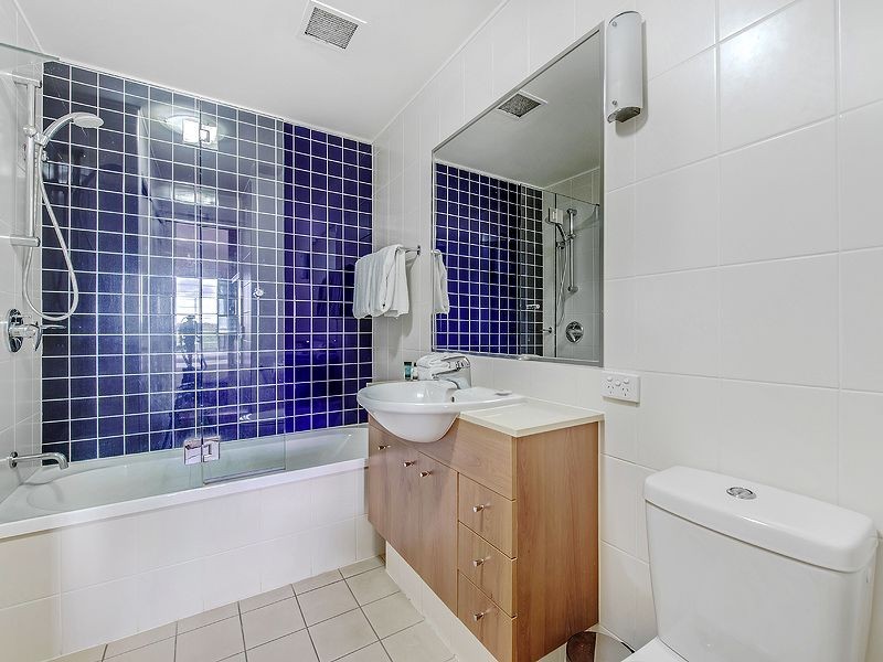 74/80 North Shore Road, Twin Waters QLD 4564