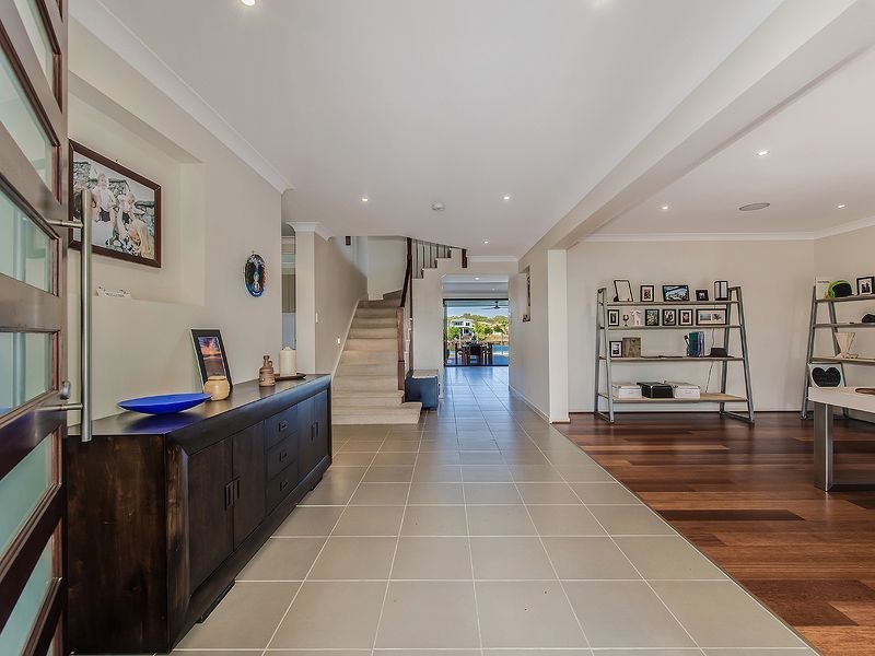 5 Oceanic Court, Twin Waters QLD 4564