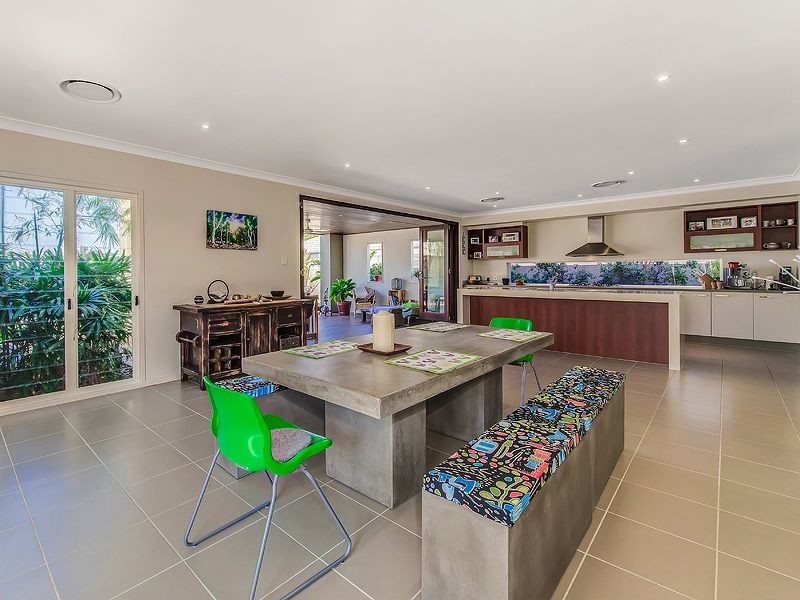 5 Oceanic Court, Twin Waters QLD 4564
