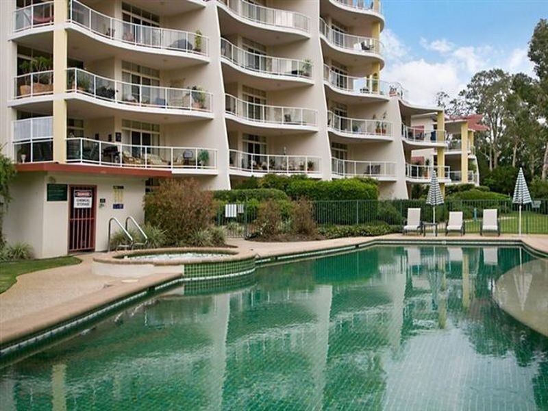 13/179 Ocean Drive, Twin Waters QLD 4564