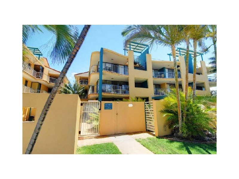 2/63 Marcoola Esplanade, Marcoola QLD 4564