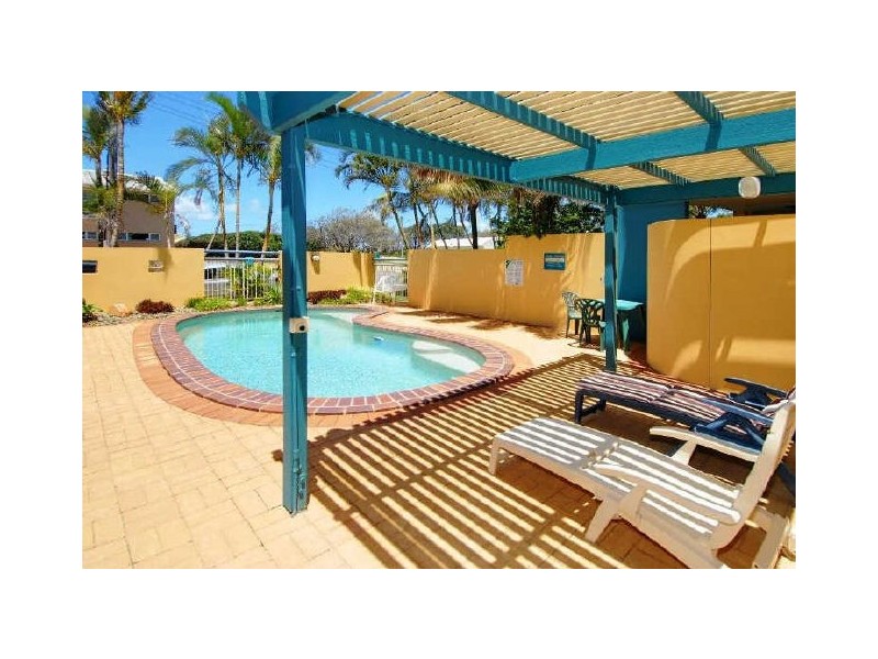 2/63 Marcoola Esplanade, Marcoola QLD 4564