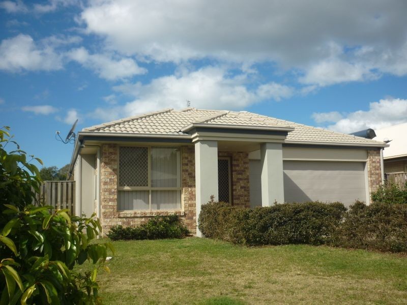 18 Whitsunday Drive, Pacific Paradise QLD 4564