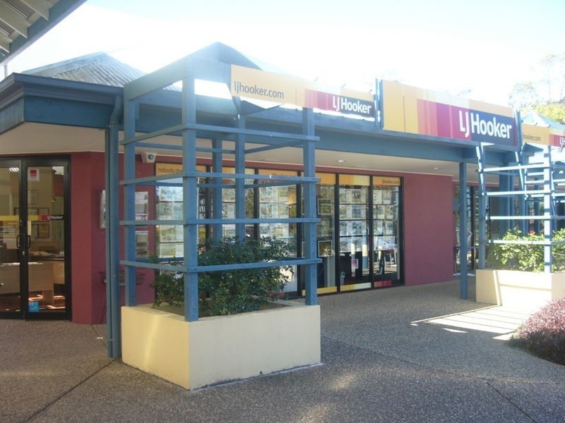 2/175 Ocean Drive, Twin Waters QLD 4564