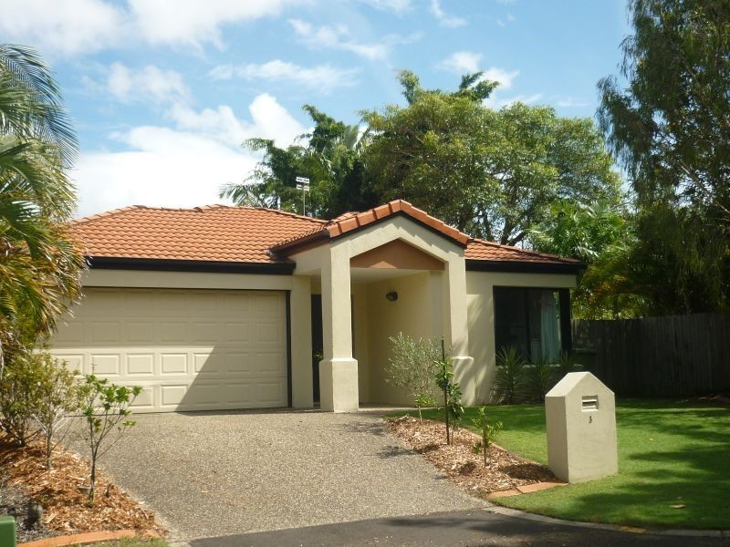 3 North Barcoola Court, Twin Waters QLD 4564