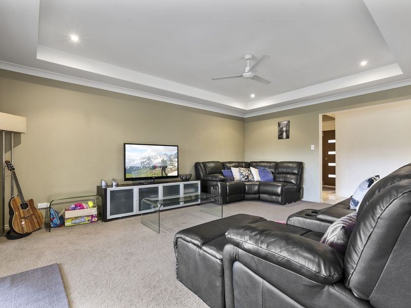 71 Prestwick Drive, Twin Waters QLD 4564