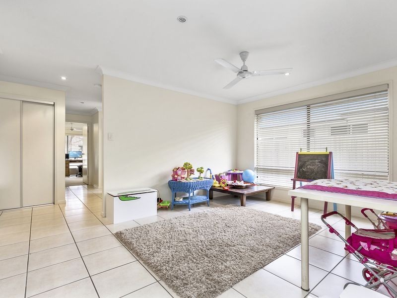 71 Prestwick Drive, Twin Waters QLD 4564