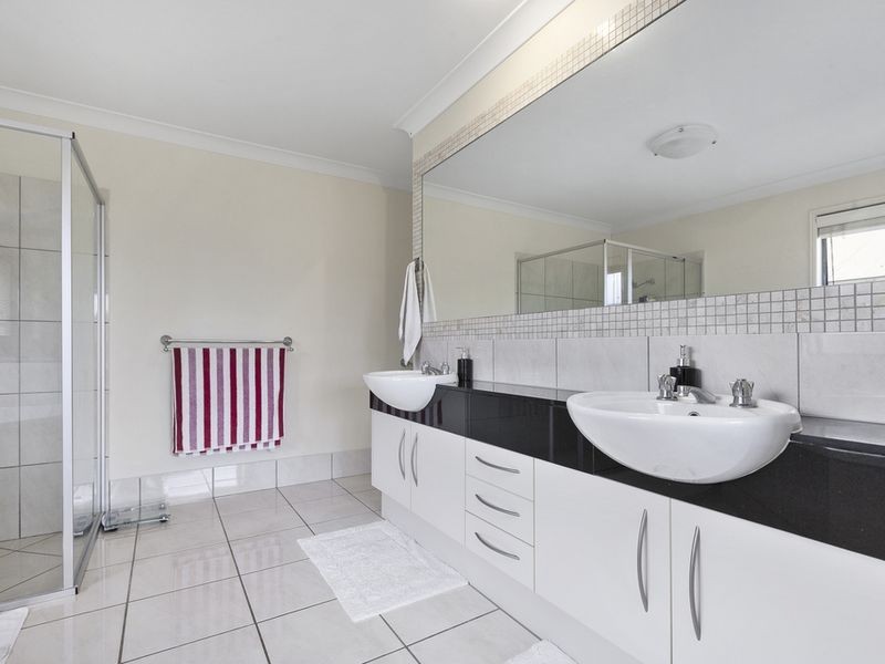 71 Prestwick Drive, Twin Waters QLD 4564