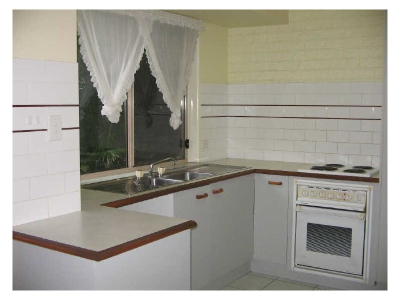 2/8 Stacey Court, Marcoola QLD 4564