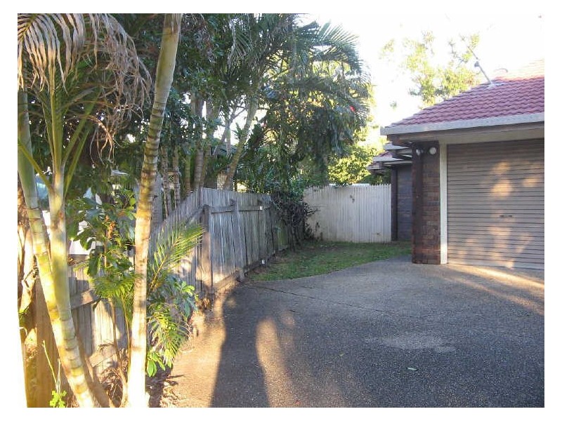 2/8 Stacey Court, Marcoola QLD 4564