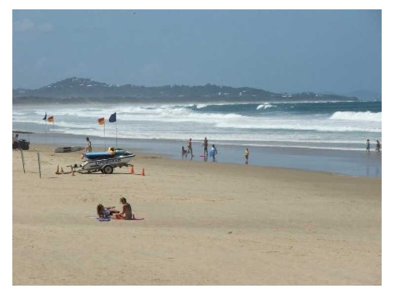 2/8 Stacey Court, Marcoola QLD 4564