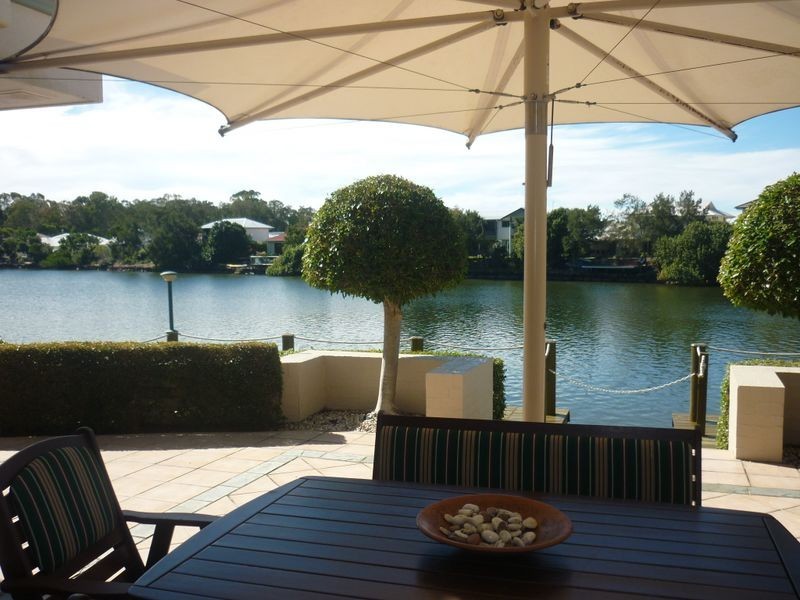 25 Tamarind Place, Twin Waters QLD 4564