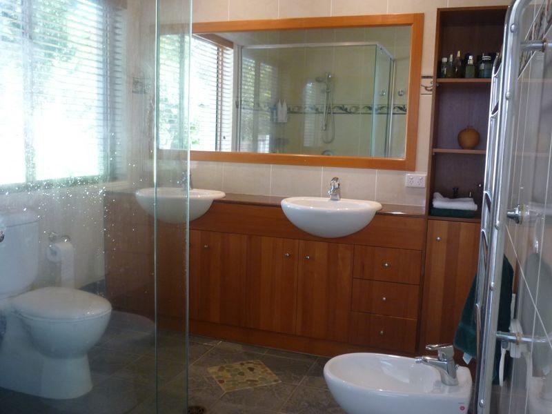 25 Tamarind Place, Twin Waters QLD 4564
