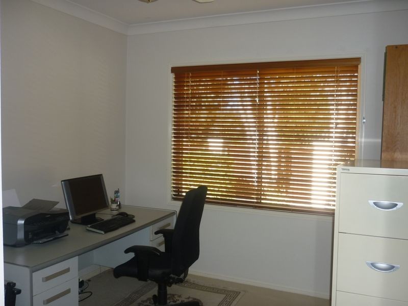25 Tamarind Place, Twin Waters QLD 4564