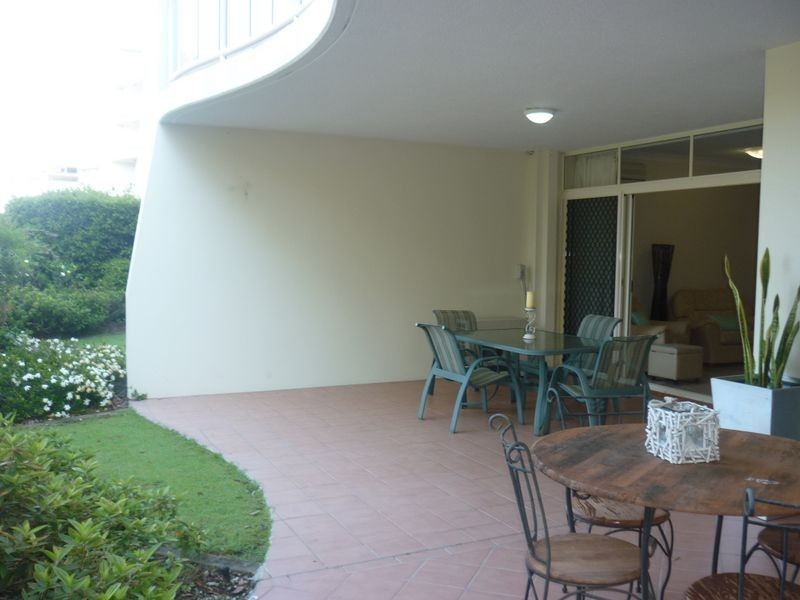 6/179 Ocean Drive, Twin Waters QLD 4564