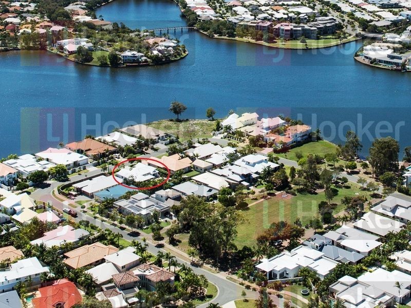 4 Moorings Circuit, Twin Waters QLD 4564