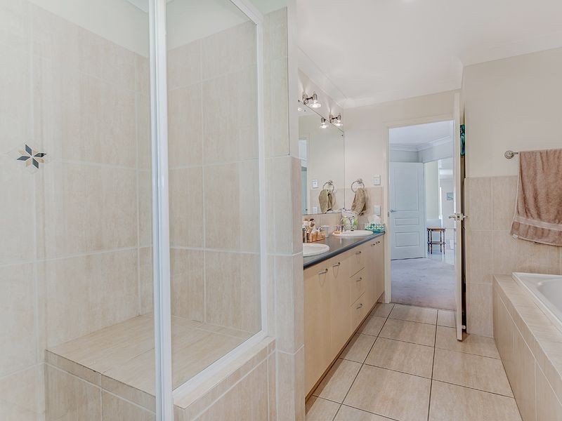 4 Moorings Circuit, Twin Waters QLD 4564