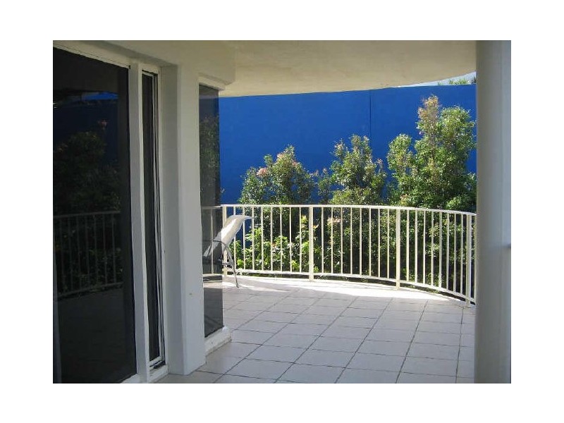 4/3 Mudjimba Beach Rd, Mudjimba QLD 4564