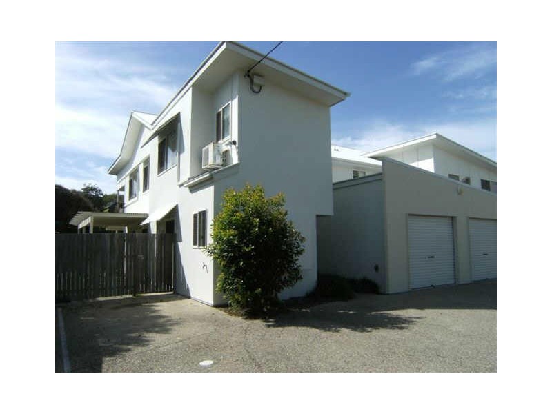 1/1 Flindersia St, Marcoola QLD 4564