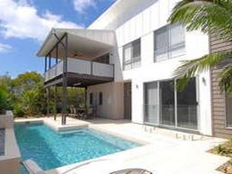 35 Moorings Circuit, Twin Waters QLD 4564