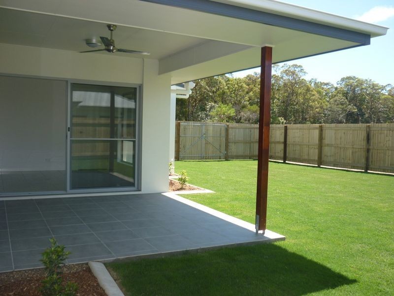 12 Ameen Circuit, Mudjimba QLD 4564