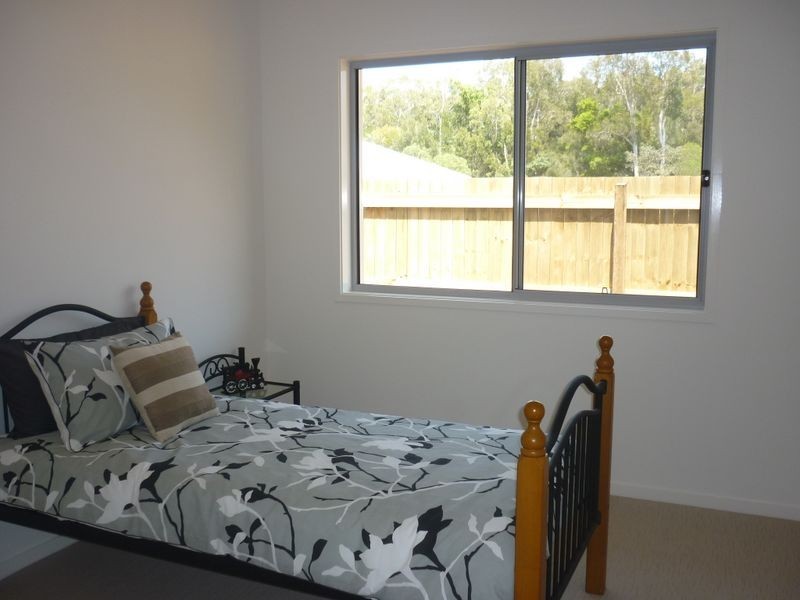 12 Ameen Circuit, Mudjimba QLD 4564
