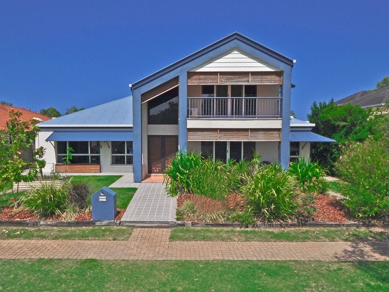 9 Twin Waters Drive, Twin Waters QLD 4564