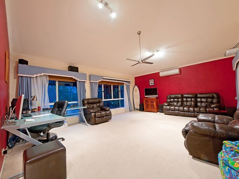 9 Twin Waters Drive, Twin Waters QLD 4564