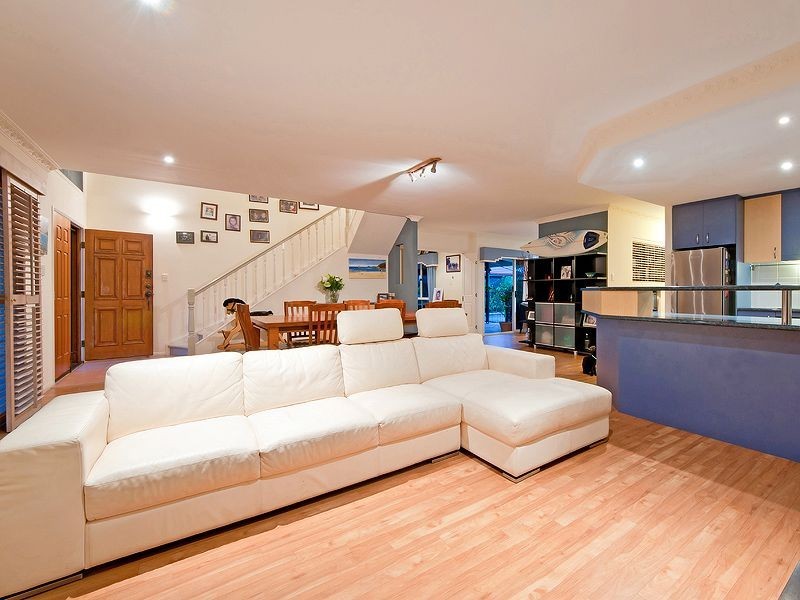 9 Twin Waters Drive, Twin Waters QLD 4564