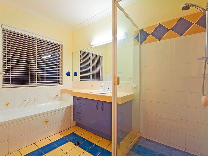 9 Twin Waters Drive, Twin Waters QLD 4564