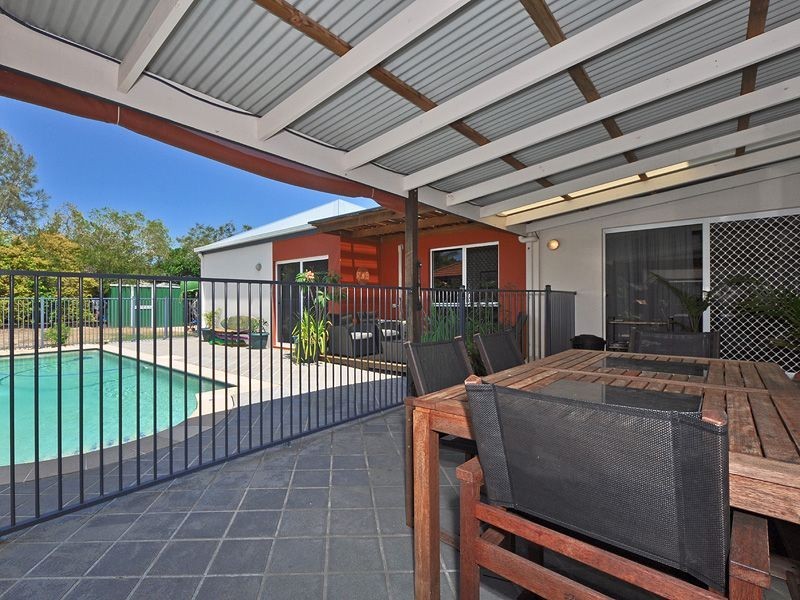 9 Twin Waters Drive, Twin Waters QLD 4564