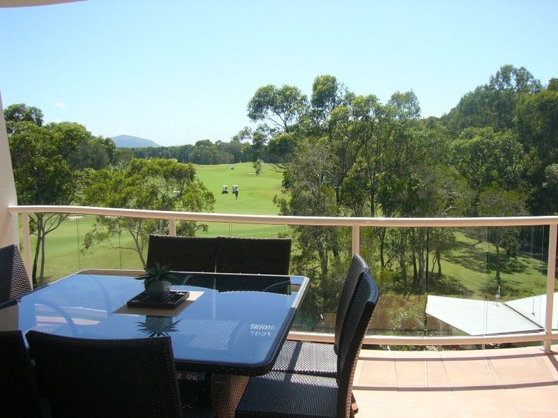 38/179 Ocean Drive, Twin Waters QLD 4564
