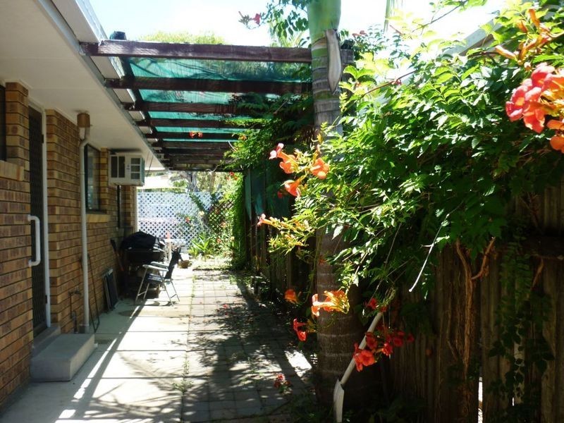 1/5 Amanda Avenue, Marcoola QLD 4564