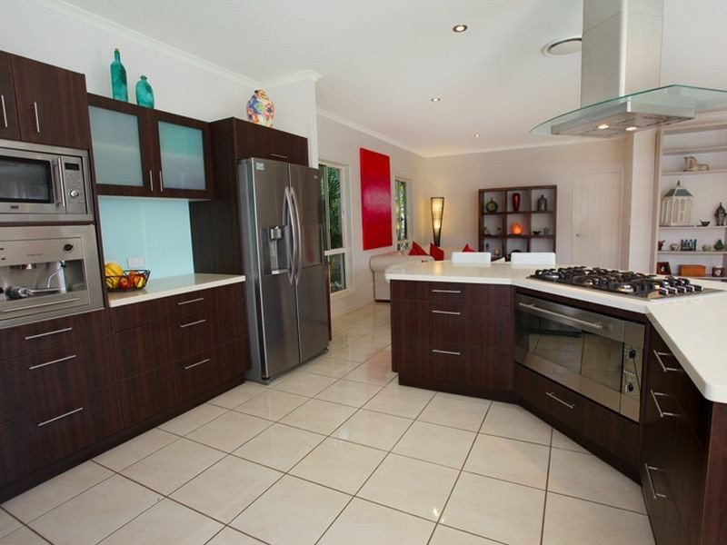 2 River Edge Court, Twin Waters QLD 4564