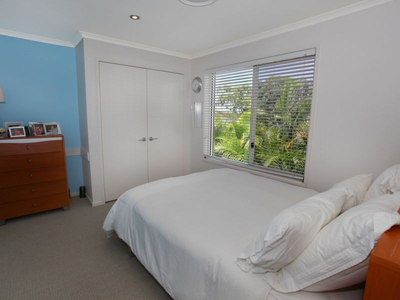 2 River Edge Court, Twin Waters QLD 4564
