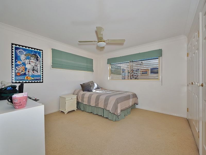 7 Carnoustie Court, Twin Waters QLD 4564