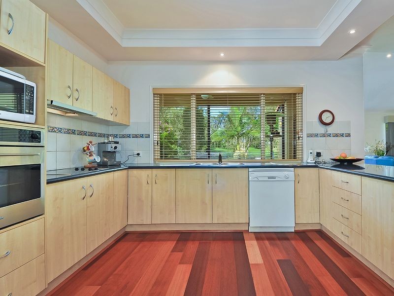 7 Carnoustie Court, Twin Waters QLD 4564