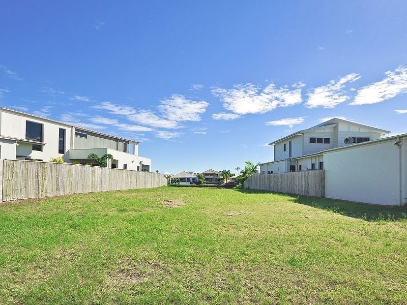 8 Anchorage Circuit, Twin Waters QLD 4564