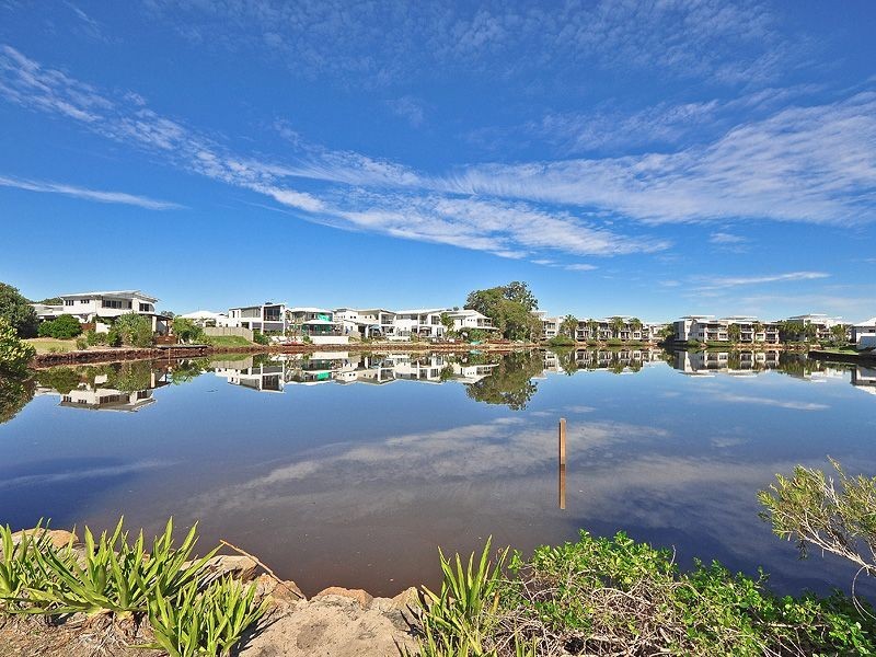 8 Anchorage Circuit, Twin Waters QLD 4564