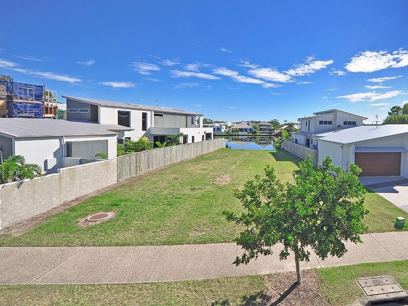 8 Anchorage Circuit, Twin Waters QLD 4564